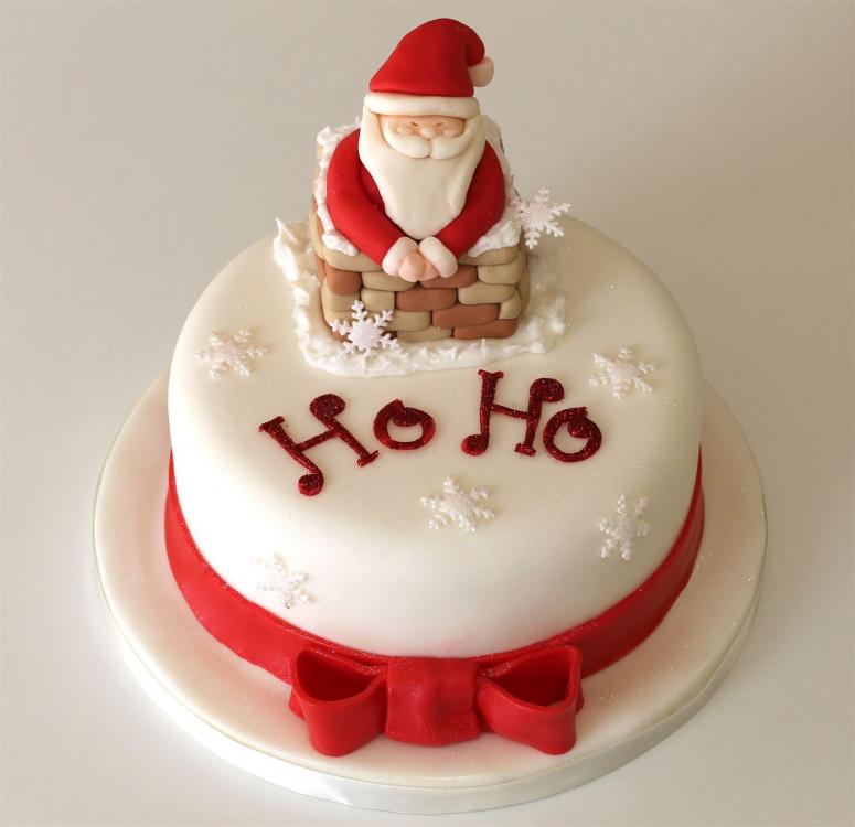 FullScreen_christmas cake.jpg