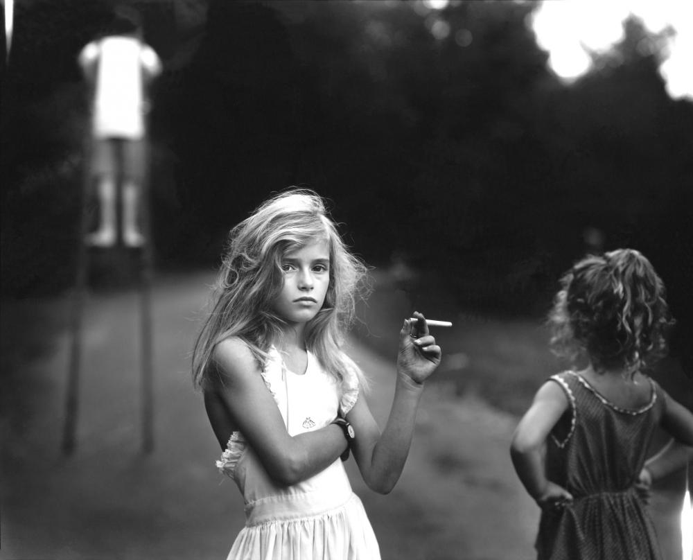 little-girl-smoking.jpg